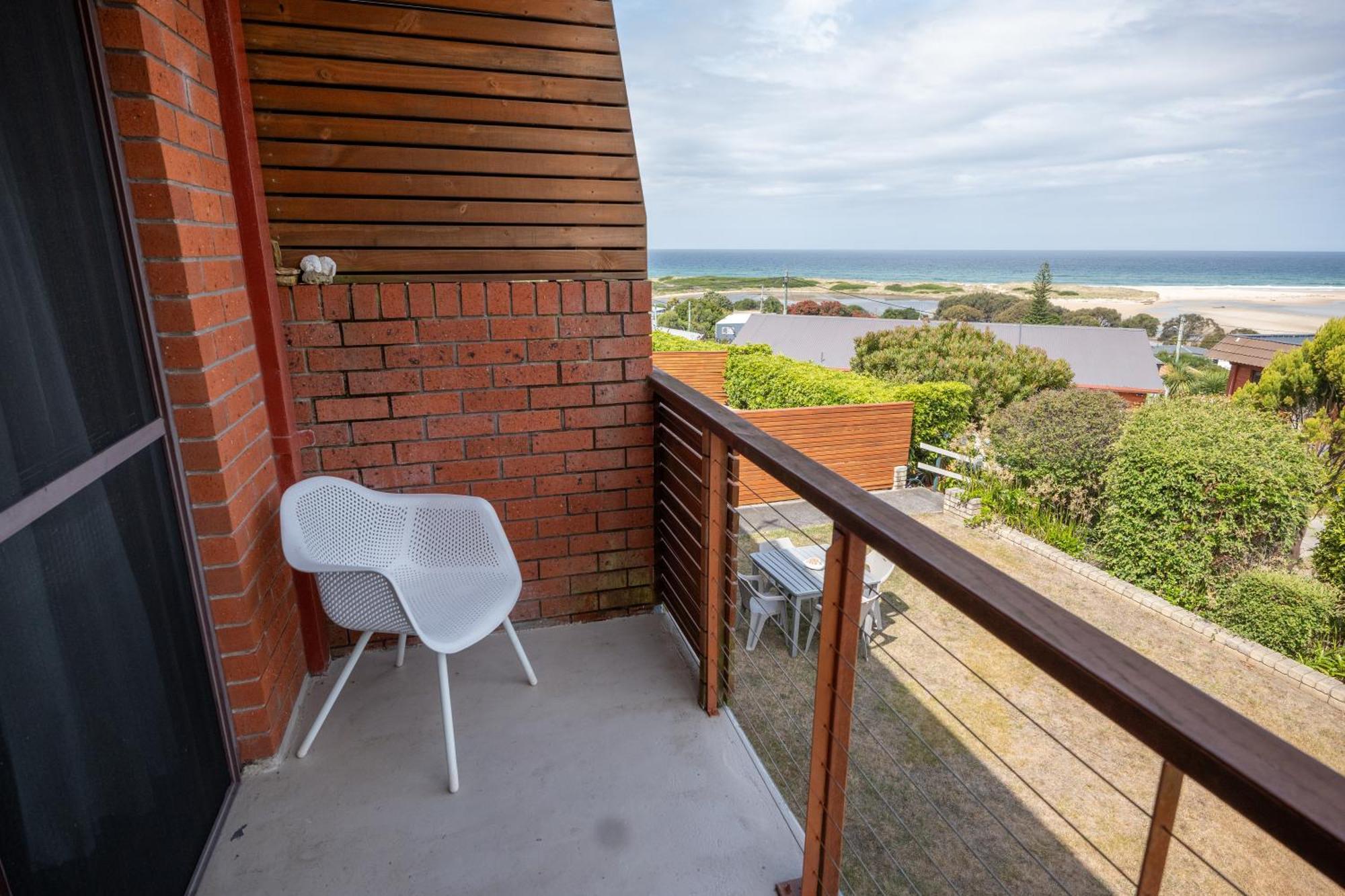 Blue Seas Holiday Villas Scamander Exterior foto